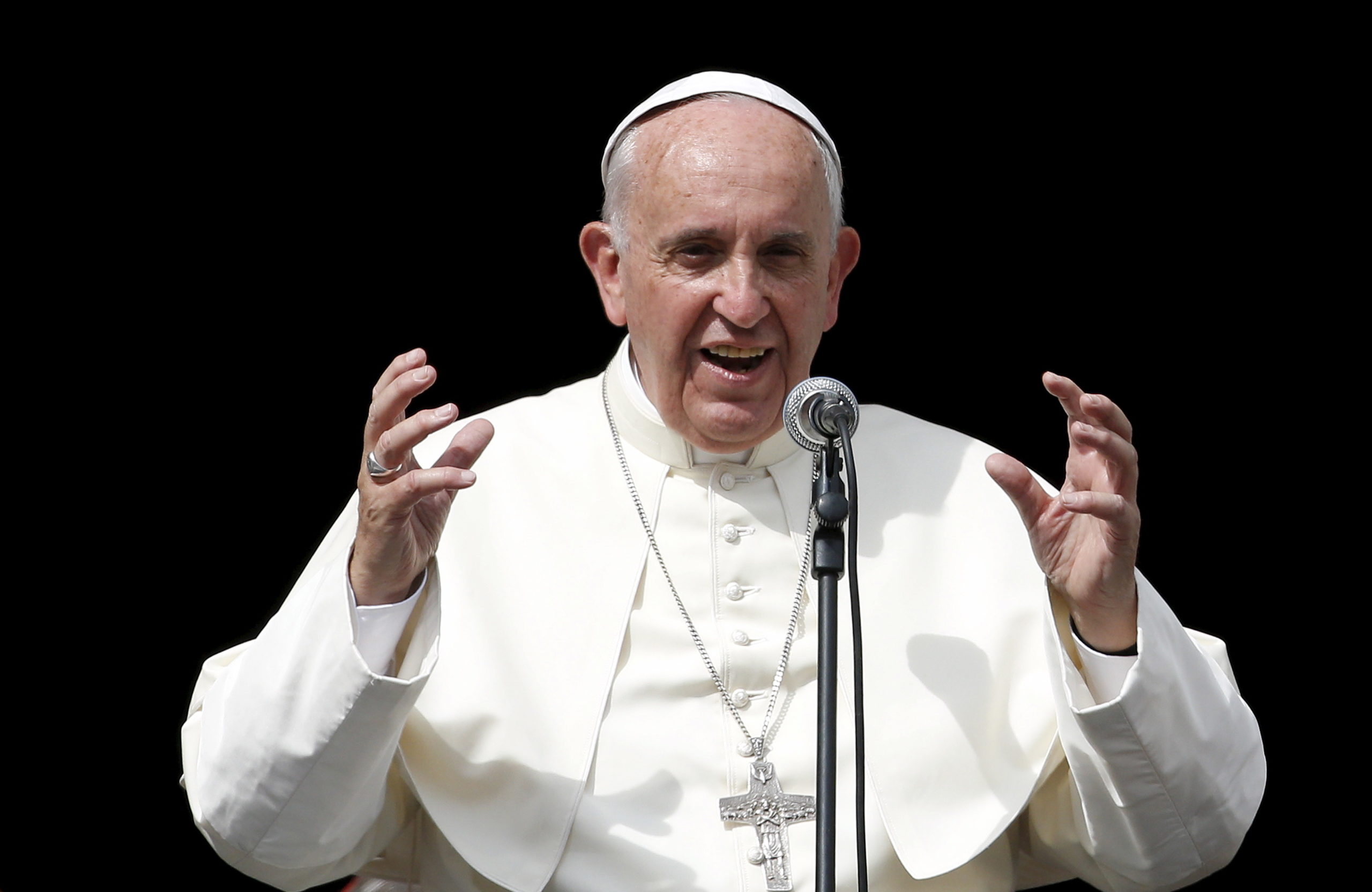 Pope Francis Says it is the Responsibility of All to Oppose Human Trafficking - The International Migration Commission (ICMC)