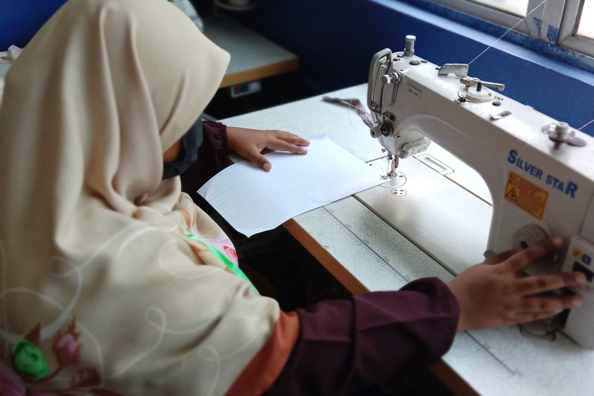 Rohingya Women Gain Livelihood Skills Through Vocational Training 1