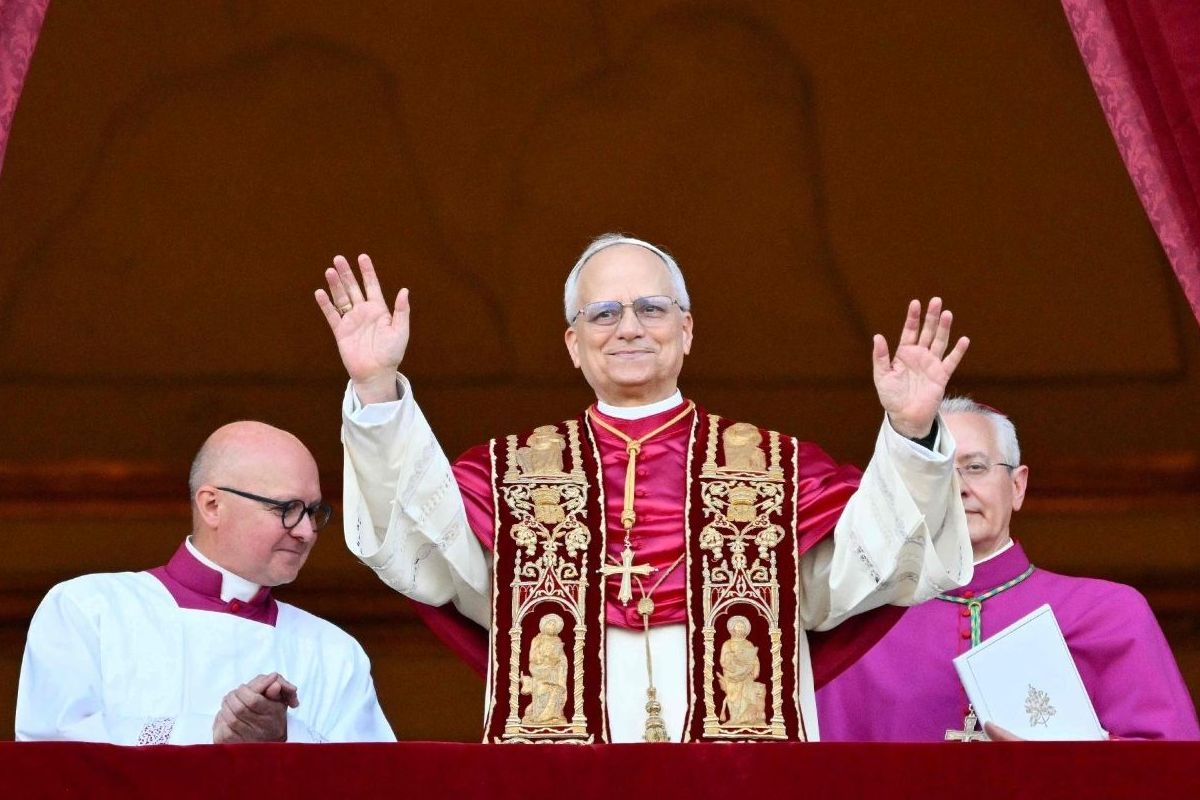 'Peace Be With All of You!'